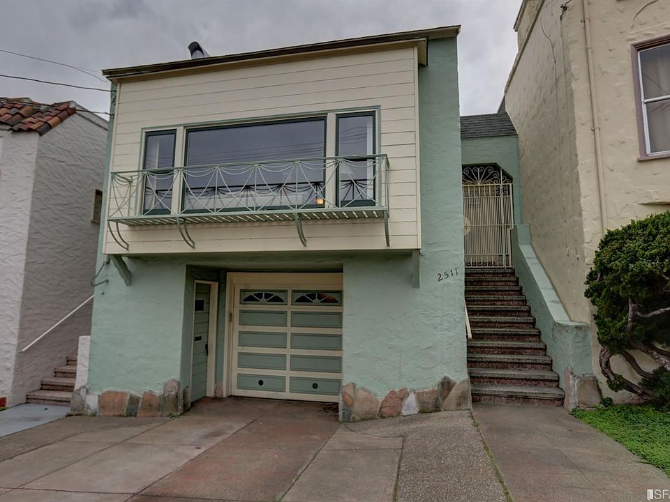 1st image of 2511 25th Ave