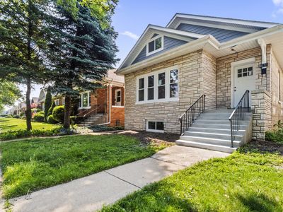 6155 W Cornelia Ave, Chicago, IL, 60634