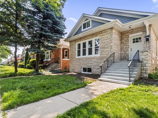 6155 W Cornelia Ave, Chicago, IL 60634