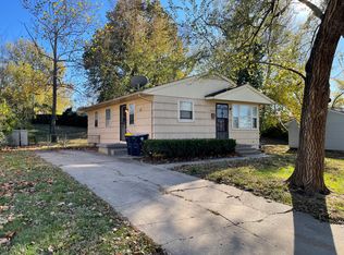 9125 E 43rd Ter, Kansas City, MO 64133