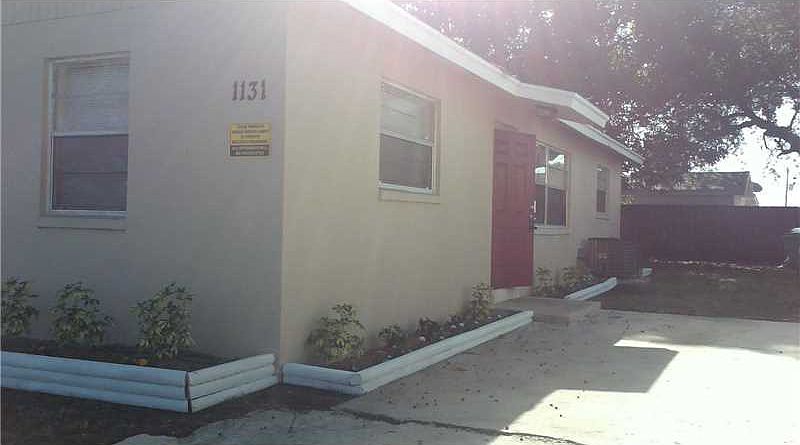 2nd image of 1131 W 26th St