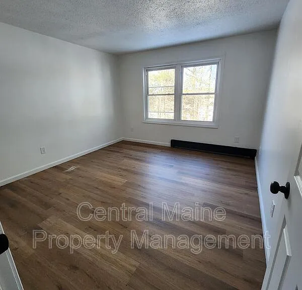39 Northern Avenue Hts #2 — Photo 8