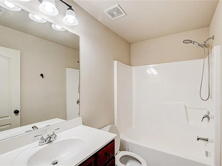 2310 Elmbridge Rd — Photo 21