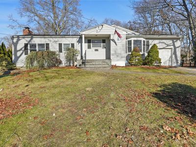 435 Garden Street, West Islip, NY, 11795