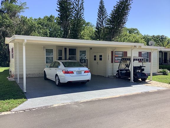 2nd image of 16905 Silver Shores Ln