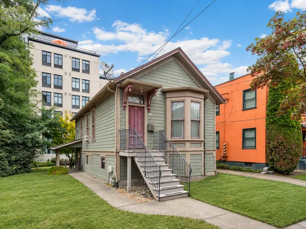 1945 NW Raleigh St, Portland, OR 97209