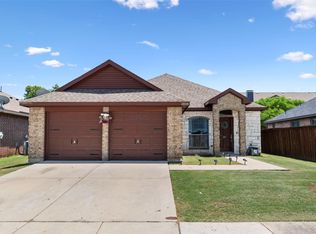 2835 Becki Dr, Grand Prairie, TX 75051