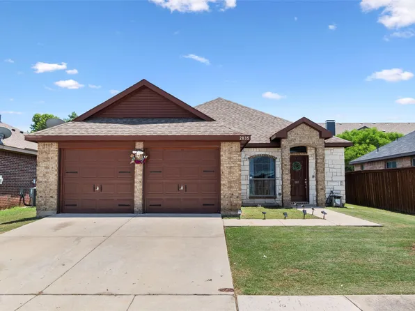 2835 Becki Dr, Grand Prairie, TX 75051