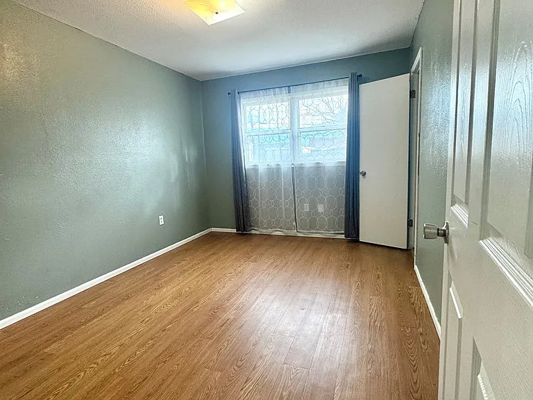 3420 Fairlane Ave — Photo 9