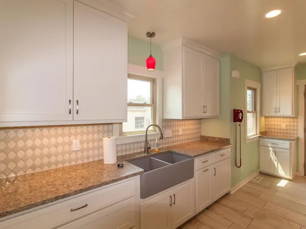 317 11th Ave SE, Rochester, MN 55904