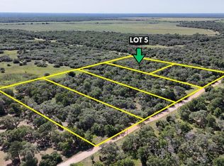 5 County Road 14, Hallettsville, TX 77964