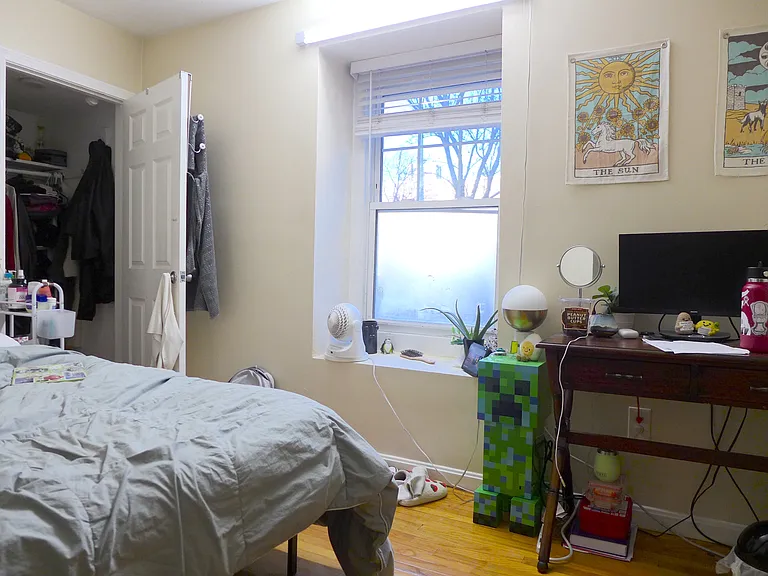 28 Williams St #1L — Photo 12