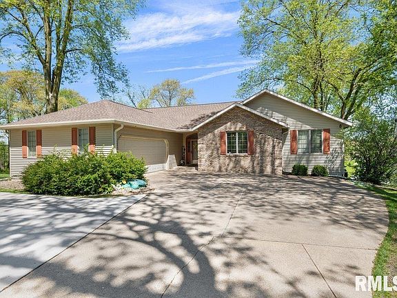 2nd image of 25996 Valley Dr
