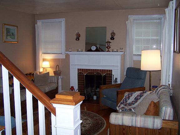 Large Living Room w/ Wood Burning Fireplace