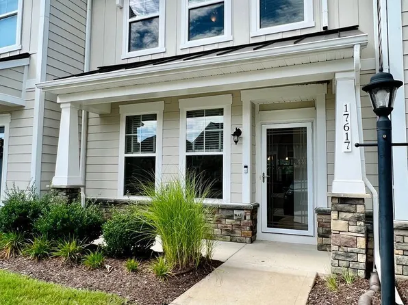 17617 Memorial Tournament Dr, Moseley, VA 23120