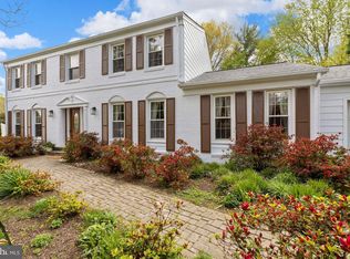 328 Stonegate Dr, Silver Spring, MD 20905