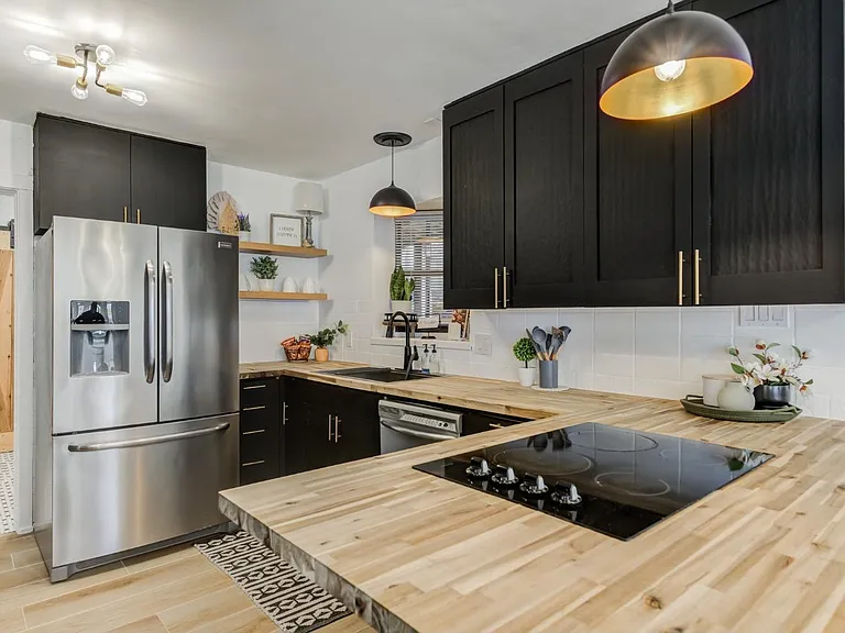 58 E Lakeshore Dr — Photo 22