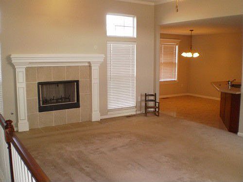 2nd image of 1406 Glen Dr