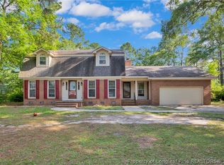12520 Laurelcrest Rd, Laurinburg, NC 28352
