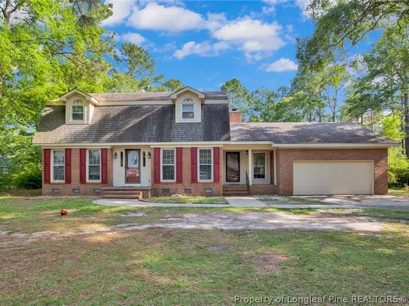 12520 Laurelcrest Rd, Laurinburg, NC 28352