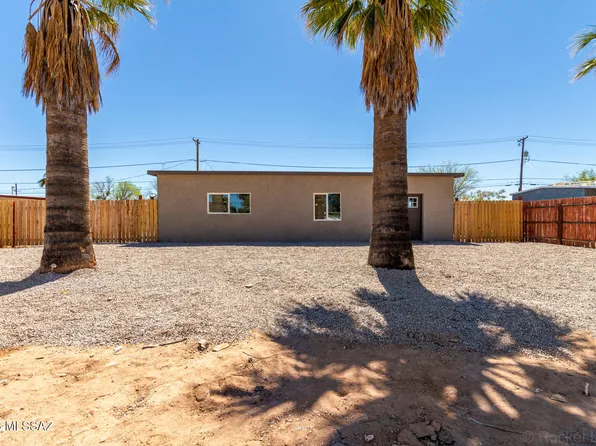 2601 W Quail Rd, Tucson, AZ 85746