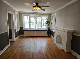 2427 W Warner Ave APT 2, Chicago, IL 60618