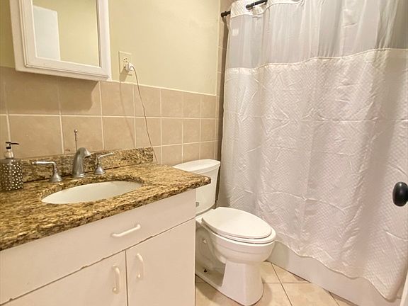 5th image of 11 Weld St APT 27