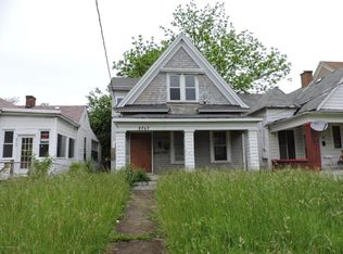 2727 Dumesnil St, Louisville, KY 40211