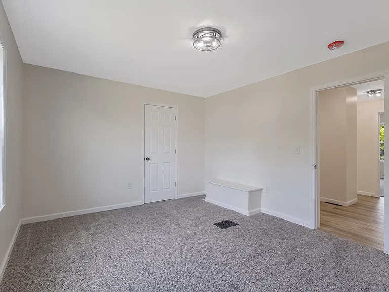 122 Alice Ave — Photo 20