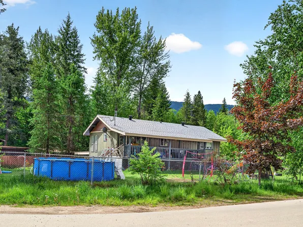 1050 Scott Dr, Clearwater, BC V0E 1N1
