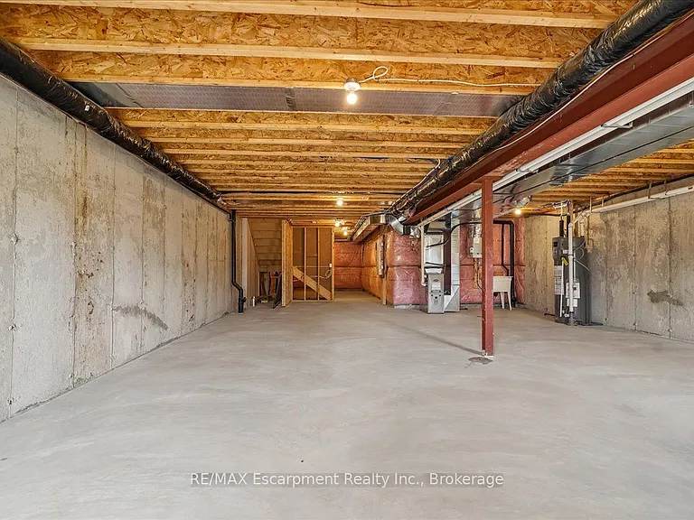 76 Valley Trail Pl — Photo 38