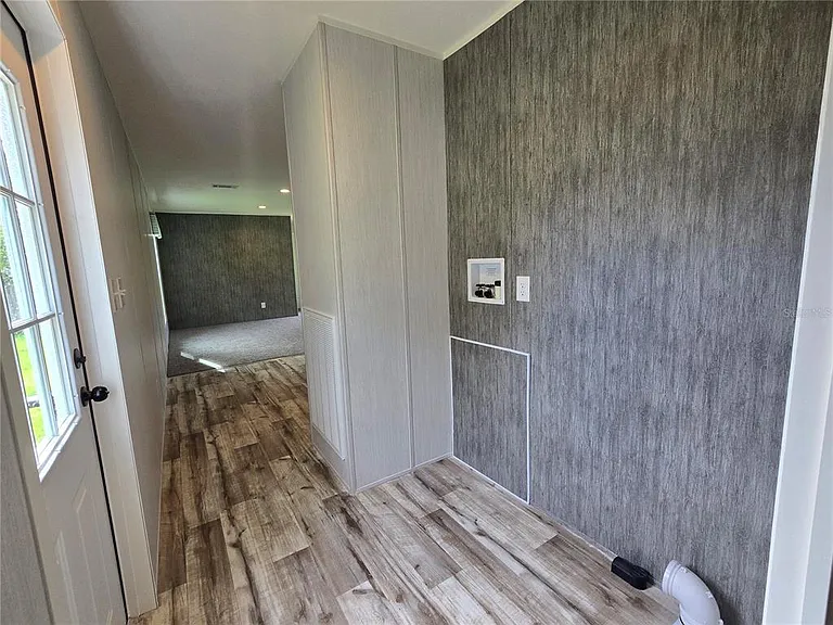 24048 Ermine Rd — Photo 14