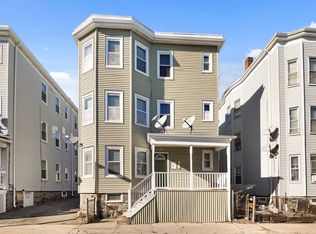 37 Lyon St, Dorchester, MA 02122
