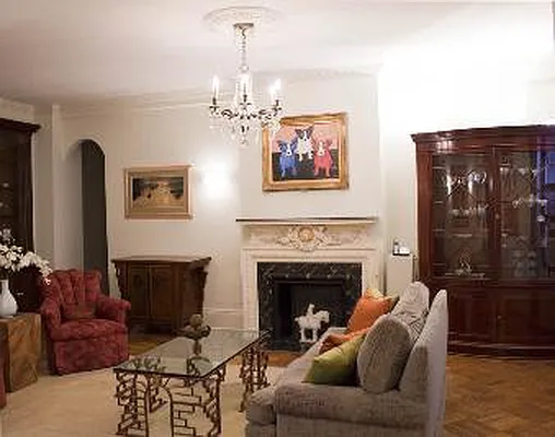 Sold by Corcoran | media 14