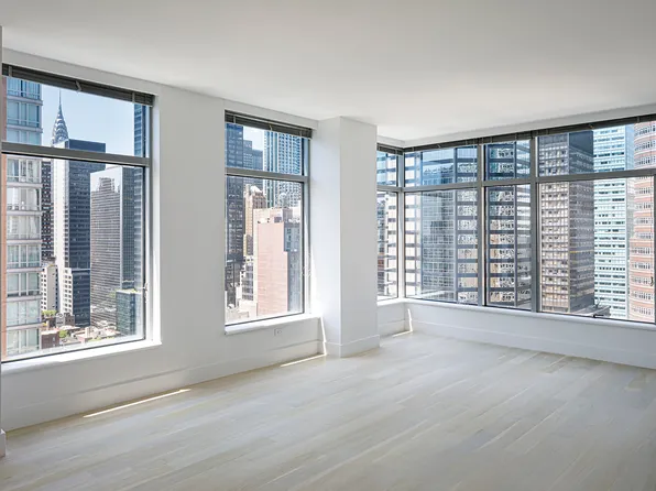 250 East 54th Street image 5 of 26