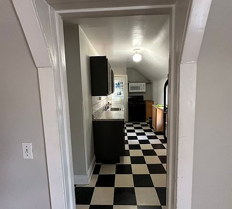 Kitchen (New)