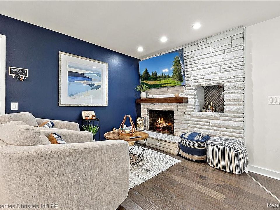 37674 Andrew Dr, photo 20