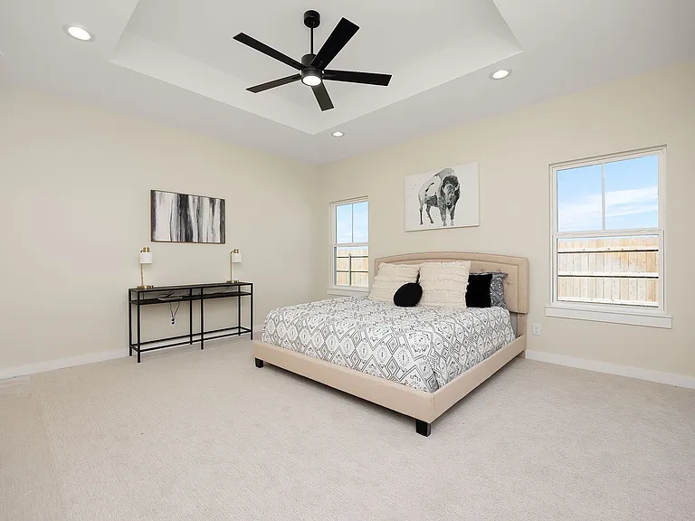 5442 Riviera Ln — Photo 7