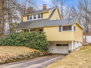 28 Pearl St, Holliston, MA 01746