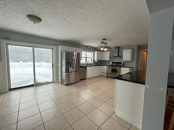 2nd image of 3434 N Amber Rd