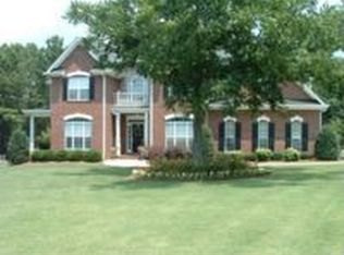 112 Turnberry Cir, Carrollton, GA 30116