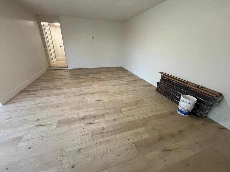 950 S Walnut St #15 — Photo 9