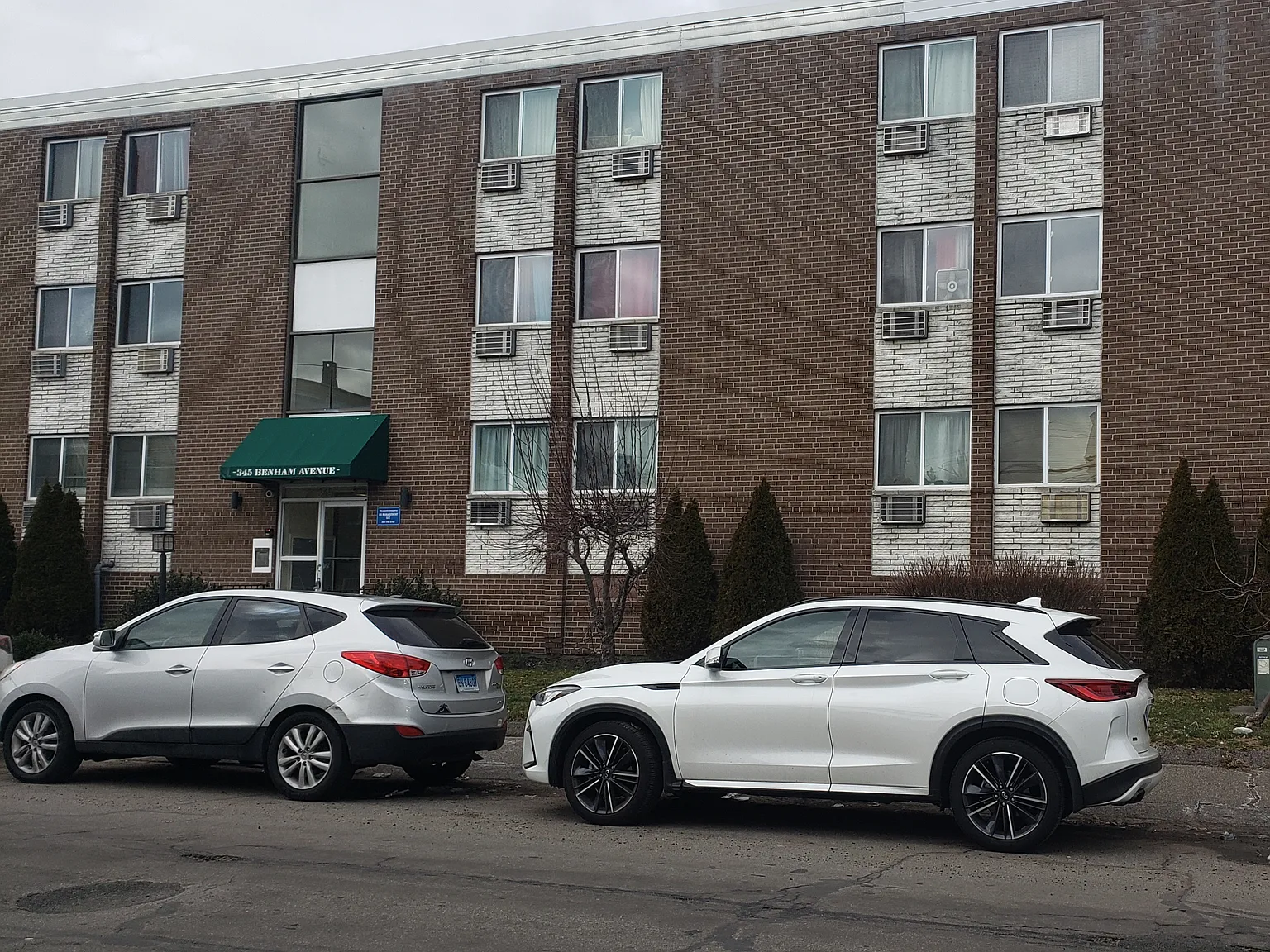 1 bed, 800 sqft, $1,350 — Photo 1