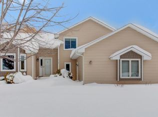 8780 Pineview Ln N, Maple Grove, MN 55369