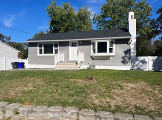 716 Old Burnt Tavern Rd, Brick, NJ 08724