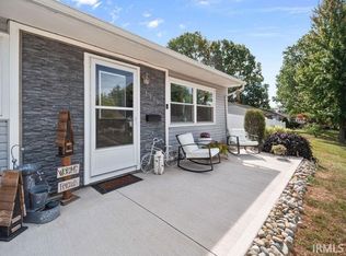 1635 Green Acre Dr, Huntington, IN