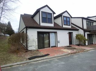 26 Bettys Pond Rd #1, Hyannis, MA 02601