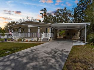7182 Woodland Dr, Brooksville, FL 34601