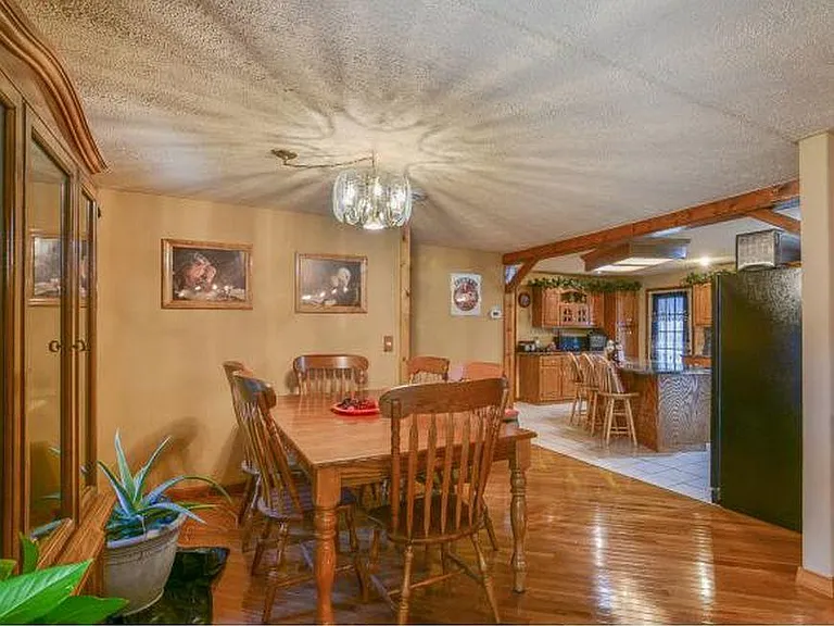 492 Olinger Dr — Photo 25