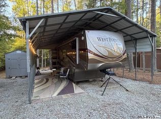 311 Happy Trl, Bracey, VA 23919
